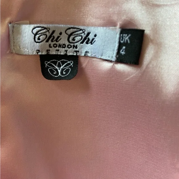 Chi Chi London "Ohanna" Petite V Neck Floral Print Mini Dress in Pink Watercolor - Picture 7 of 9